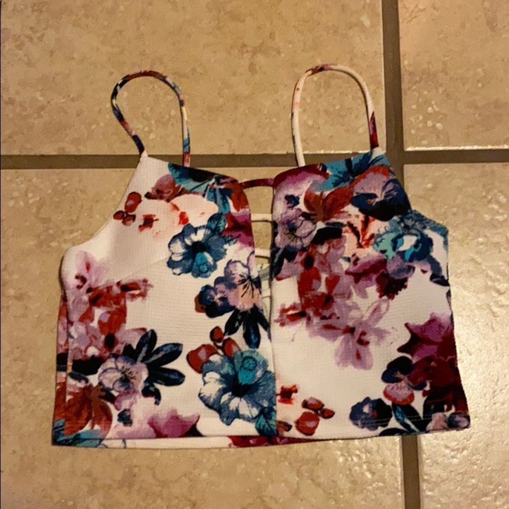 Crop top spaghetti strap